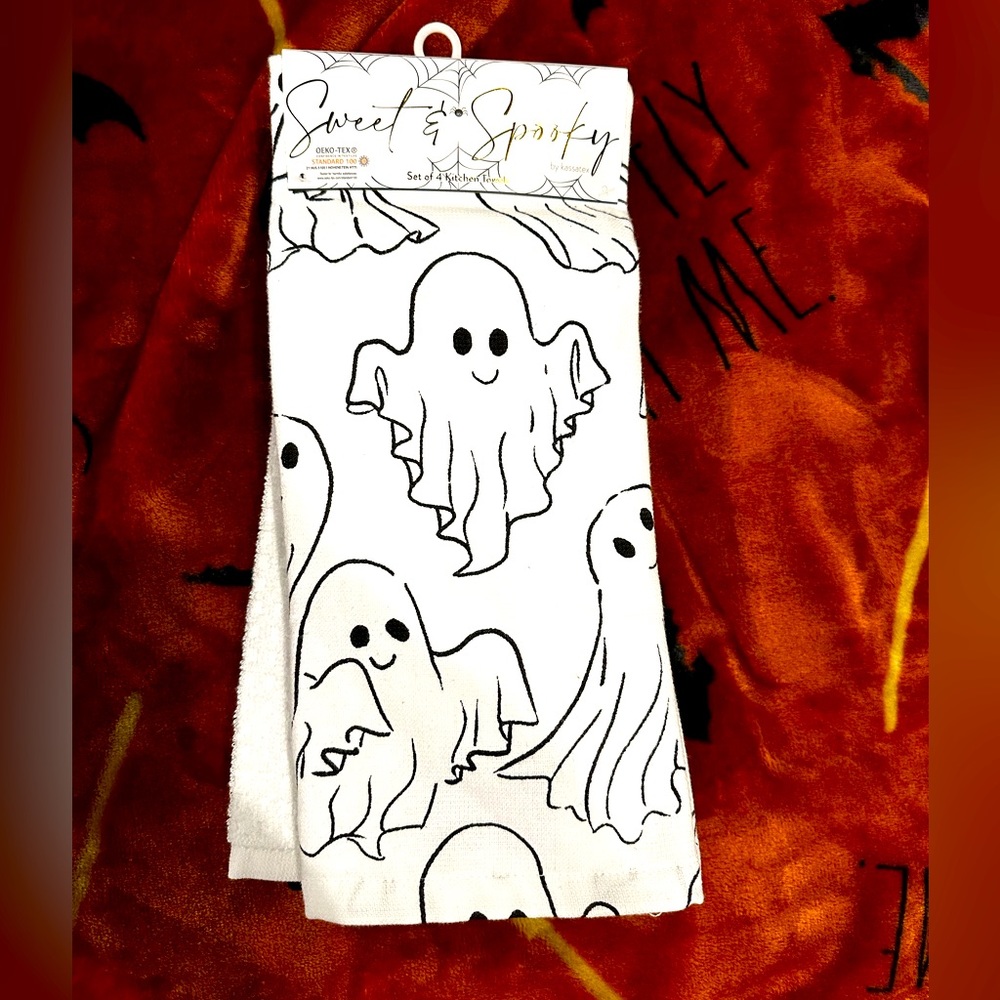 Ghost Towel Set